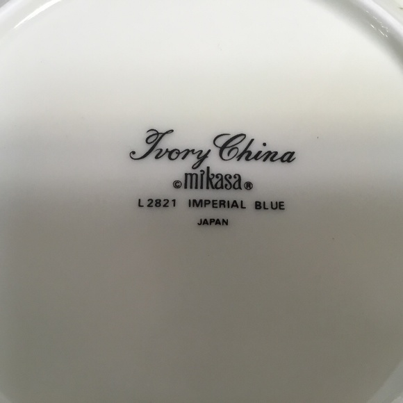 IVORY CHINA L2821 IMPERIAL BLUE BY MIKASA 5 PIECES DINNERWARE - Picture 4 of 5